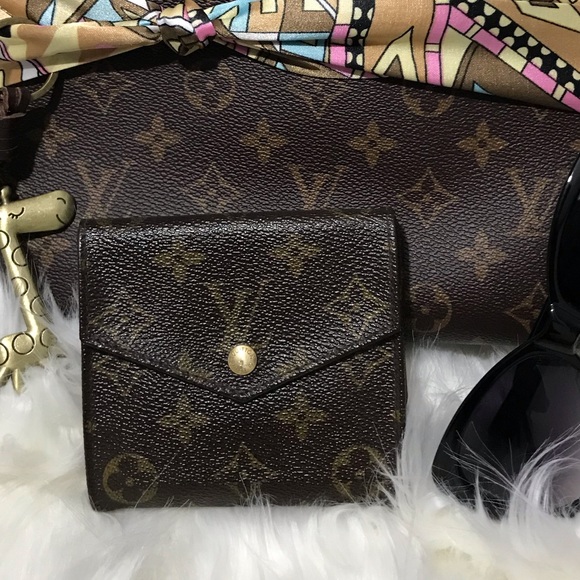 Louis Vuitton Handbags - Louis Vuitton Monogram Porte Monnaie Billet Wallet